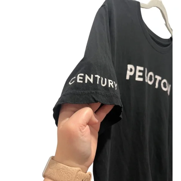 Peloton cropped tee size 2X - Picture 3 of 5